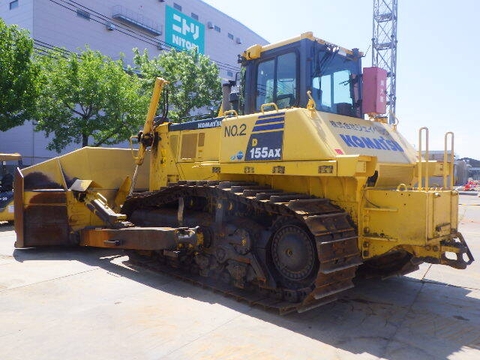 Máy ủi bánh xích hiệu komasu D155AX-6-81177