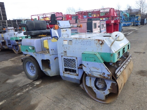 Lu rung mini Komatsu JV25CW-2-1518