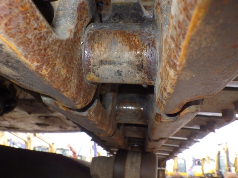 Máy xúc đào bánh xích PC138US-2E1-7098