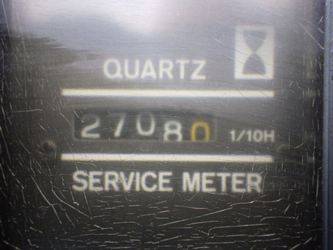 Lu rung mini Komatsu JV25CW-2-1518