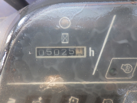 Máy xúc đào PC128UU-1E-3786