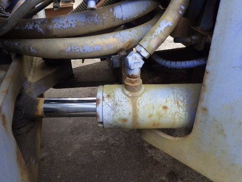 Lu rung mini Komatsu JV25CW-2-1518