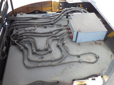 Xe nâng bình khô Komatsu FE25-1-302400