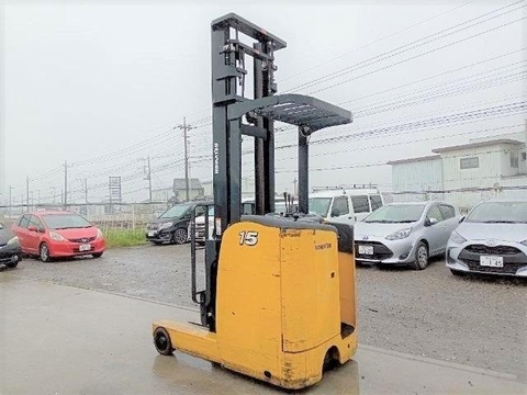 Xe đứng lái komatsu FB15RL-15-157963