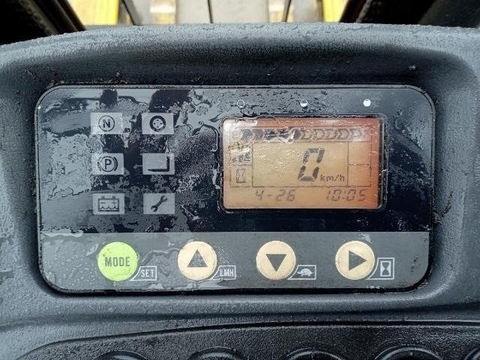 Xe đứng lái komatsu FB15RL-15-157963