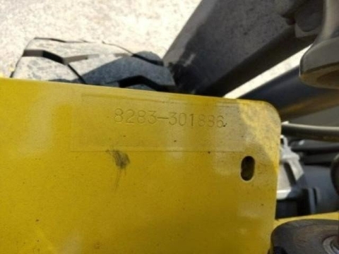 Xe nâng điện ngồi lái Komatsu FE30-1-301886