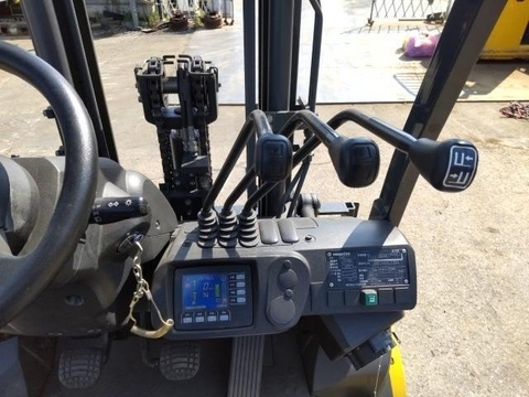 Xe nâng điện ngồi lái Komatsu FE30-1-301886