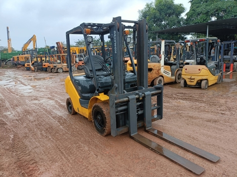 Komatsu FD25T-17-325711