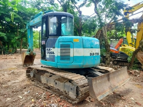 Máy xúc đào cần kỹ thuật SK75UR-3ES-06845