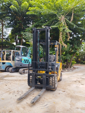 Xe nâng dầu UN FD35T-NJE1-302207092