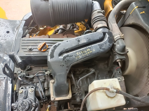 Komatsu FD25W-15-575482