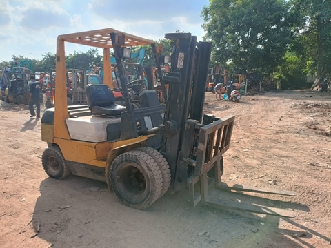 Xe nâng TCM FD25-02601