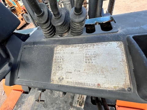 Xe nâng dầu toyota 7FD35-10468