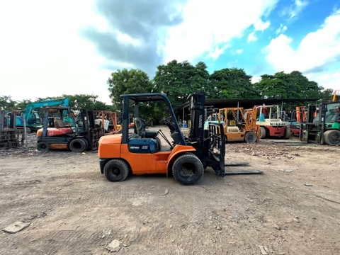 Xe nâng dầu toyota 7FD35-10468