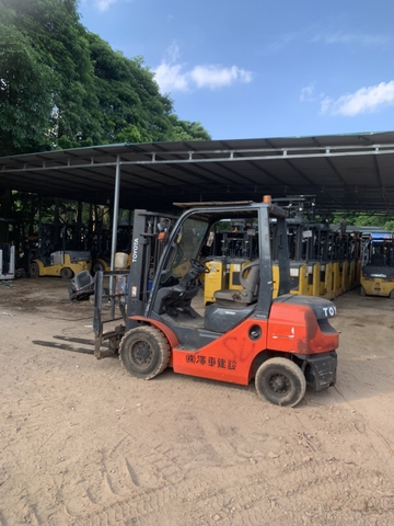 Xe nâng dầu toyota 8FD25-33403-sold
