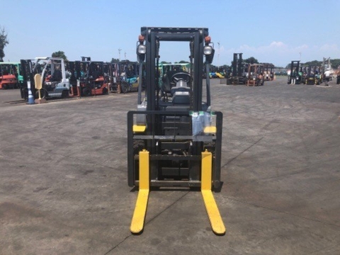 Xe nâng dầu komasu FD25C-17-339599