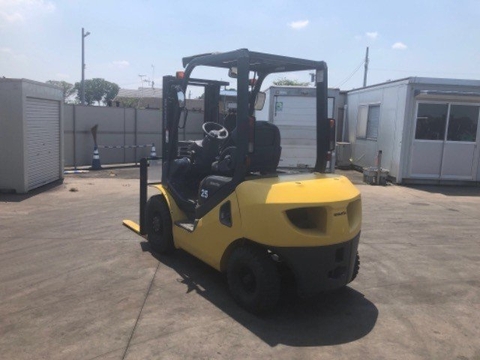 Xe nâng dầu komasu FD25C-17-339599