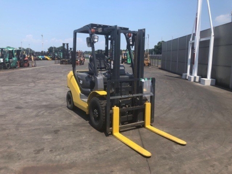 Xe nâng dầu komasu FD25C-17-339599