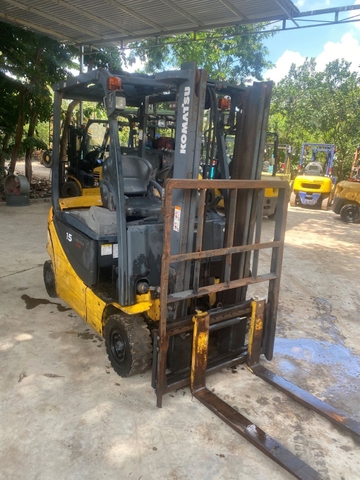 Xe nâng điện ngồi lái Komatsu FB15-12-832108