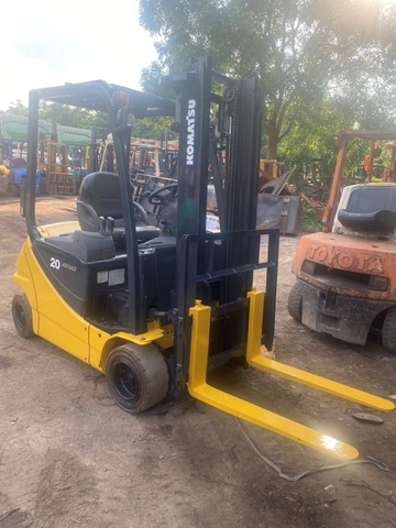 Xe nâng điện ngồi lái FB20AF-12-841635