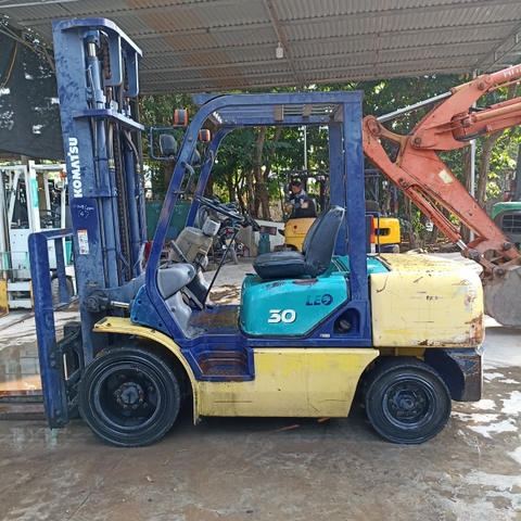 Komatsu FD30C-12-516721