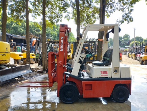 XE NÂNG DẦU 1,8 TẤN NISSAN FD18-003068