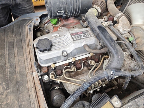 Toyota 8FD15-10533 chui công 2 tầng