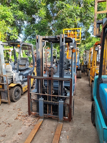 Toyota 8FD15-10533 chui công 2 tầng