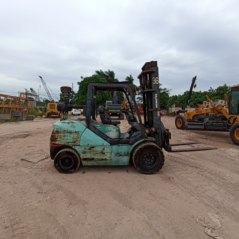 Komatsu FD40T-10-133775