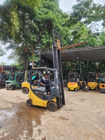 Komatsu Xe điện đứng lái FB15-12- 839860