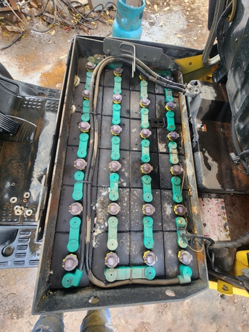 Komatsu Xe điện đứng lái FB15-12- 839860