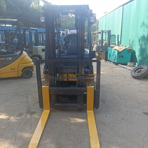 Xe điện komatsu FE25-1-300527