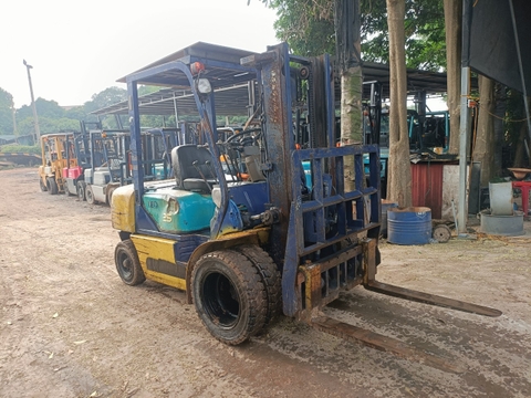 Komatsu FD25C-12-530550-1