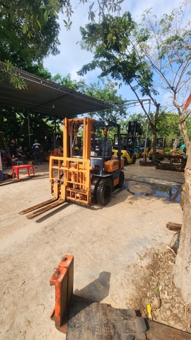 Toyota 5FD25-53220 gật gù lốp đôi số sàn