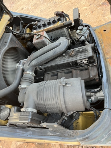 Xe nâng komatsu FD15C-18-642002