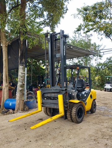 Xe nâng Komatsu FD30HT-17-334472 lắp xoay 360 - dịch càng