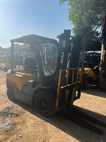 Xe nâng TCM FD25T3-02740