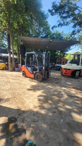 Toyota 8fd25 - 30504