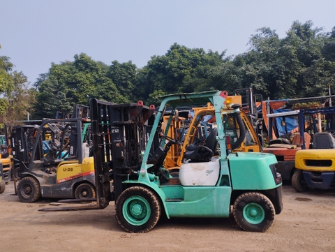 Mitsubishi FD30T-33089