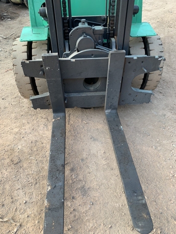 Mitsubishi FD30-34333 chức năng xoay 360