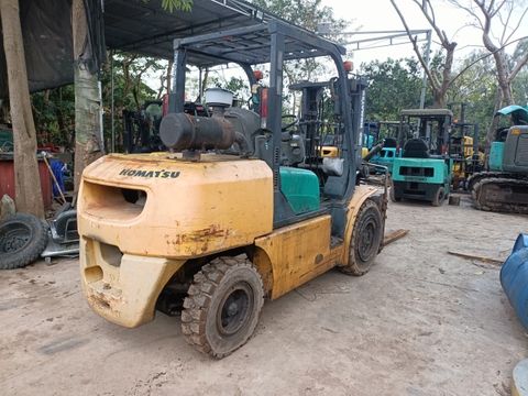 Komatsu FD40W-111540