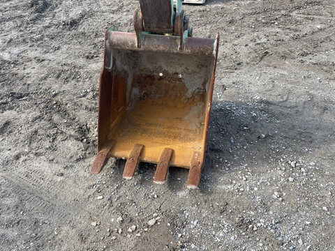 Máy xúc đào Yamar B6-6A-65091B