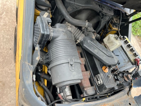 Komatsu FD25NT-15-741900