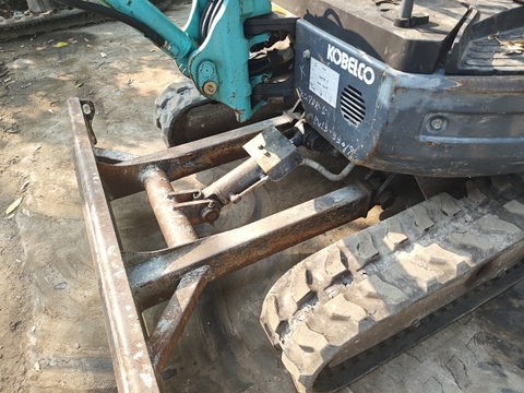 Kobelco SK27SR-5-33019