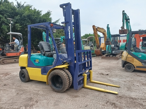 Komatsu FD25C-12-530263