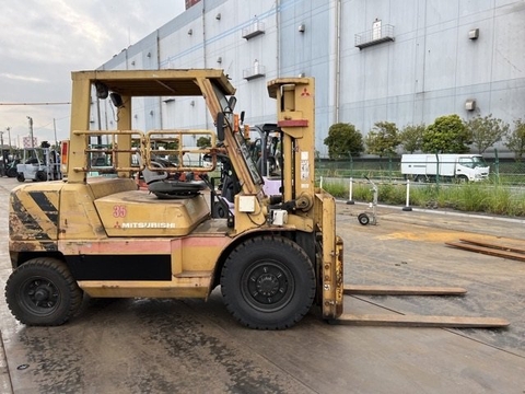 Mitsubishi FD35D-00624