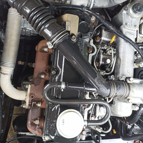 Nissan Y1F2A25-004057