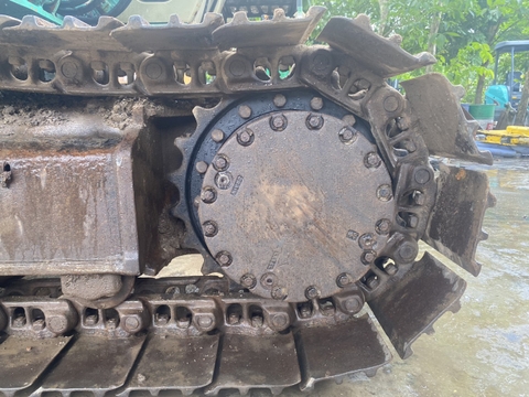 Hitachi EX200-2 147-65939 (máy xúc)