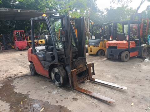 Toyota 02-8FD25-31105