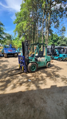 Mitsubishi FD30-35174